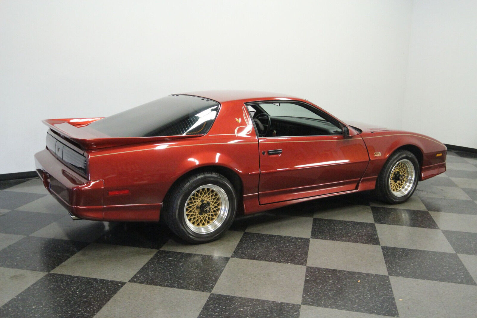 Pontiac-Trans-Am-1988-4