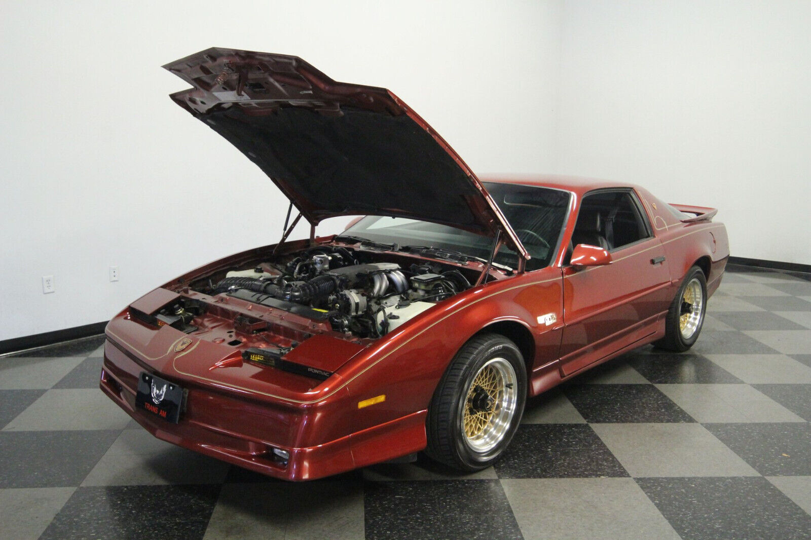Pontiac-Trans-Am-1988-7