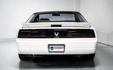 Pontiac-Trans-Am-1989-4
