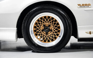 Pontiac-Trans-Am-1989-8