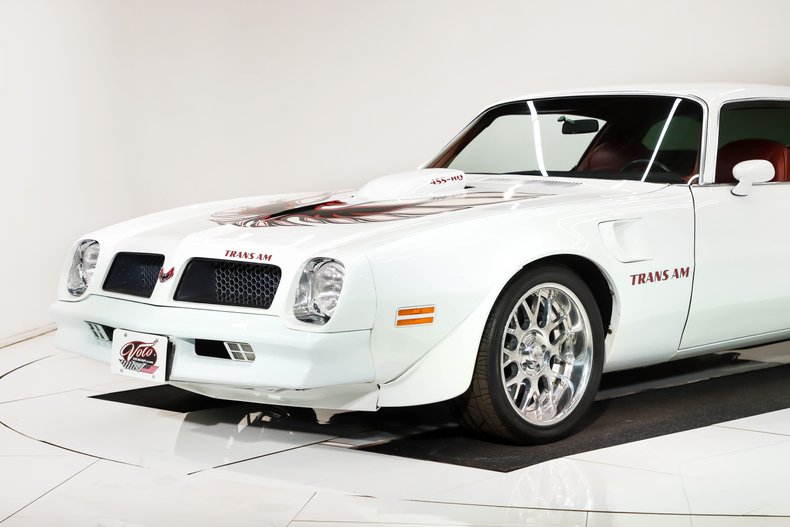 Pontiac-Trans-am-1976-Cameo-White-Red-16