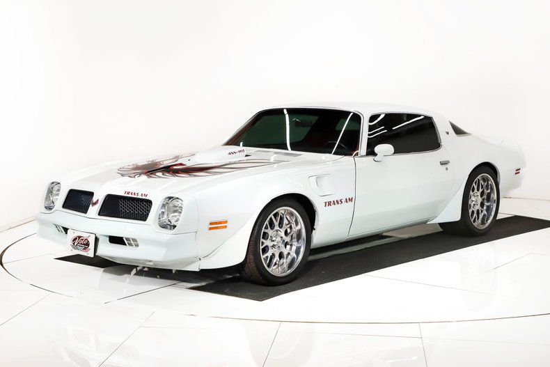 Pontiac-Trans-am-1976-Cameo-White-Red-17