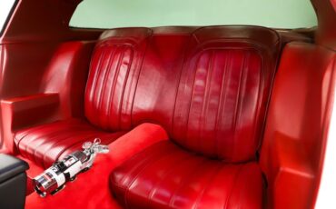 Pontiac-Trans-am-1976-Cameo-White-Red-21