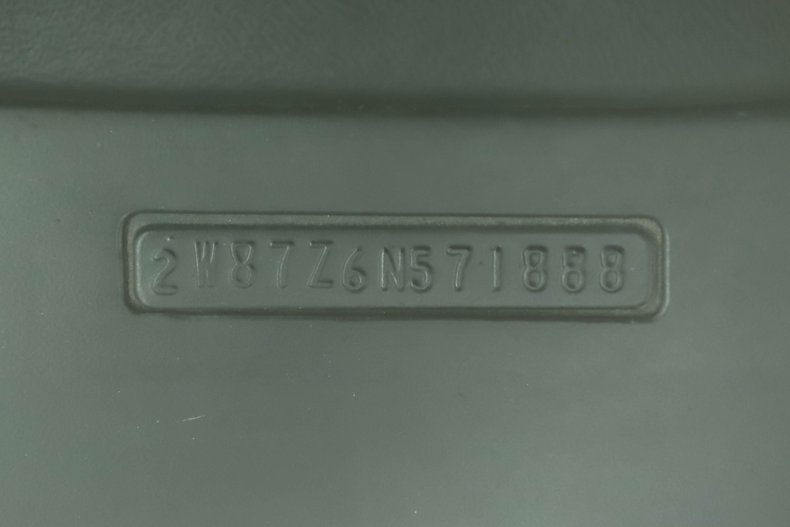 Pontiac-Trans-am-1976-Cameo-White-Red-22