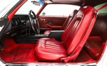 Pontiac-Trans-am-1976-Cameo-White-Red-3