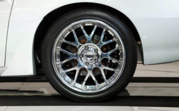 Pontiac-Trans-am-1976-Cameo-White-Red-35