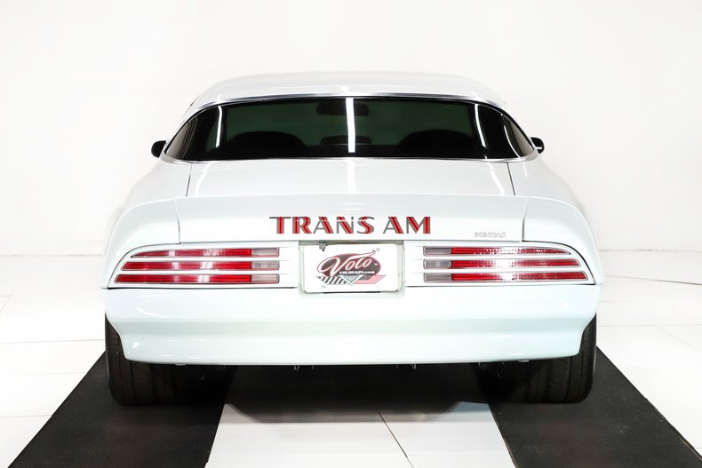 Pontiac-Trans-am-1976-Cameo-White-Red-38