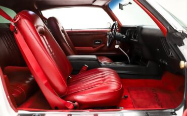 Pontiac-Trans-am-1976-Cameo-White-Red-43