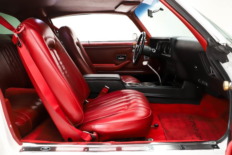 Pontiac-Trans-am-1976-Cameo-White-Red-43