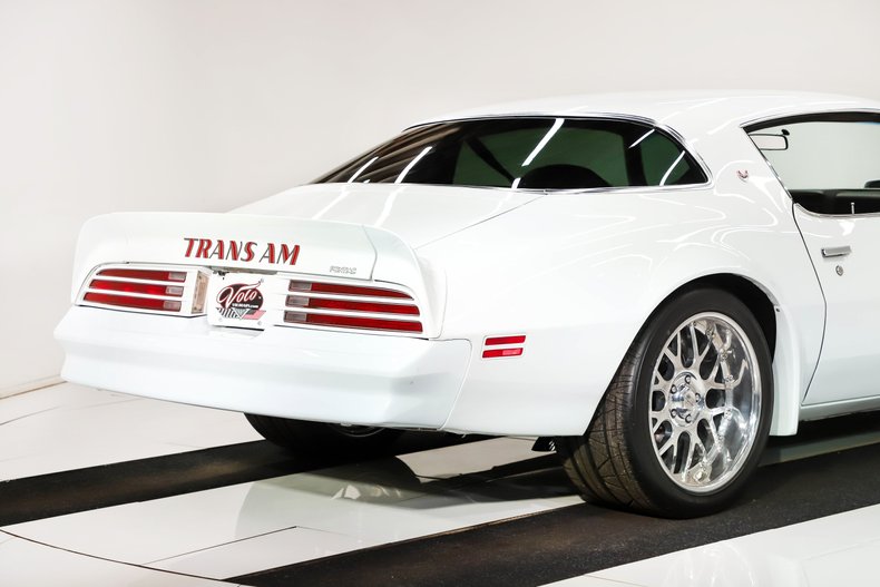 Pontiac-Trans-am-1976-Cameo-White-Red-45
