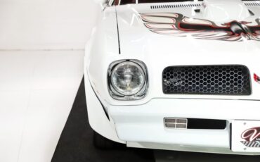 Pontiac-Trans-am-1976-Cameo-White-Red-6