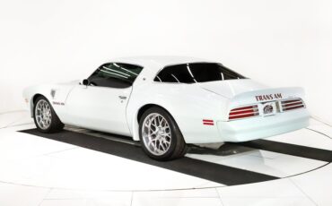 Pontiac-Trans-am-1976-Cameo-White-Red-9