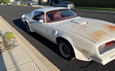 Pontiac-Trans-am-1977-5