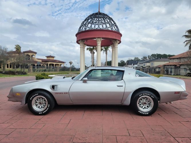 Pontiac-Trans-am-1978-2