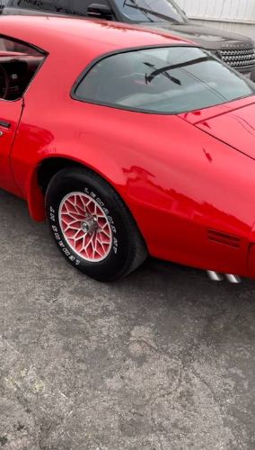 Pontiac-Trans-am-1979-Red-7
