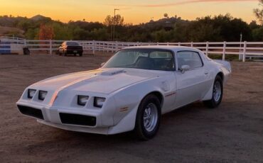 Pontiac-Trans-am-1979-White-WhiteBlack-14