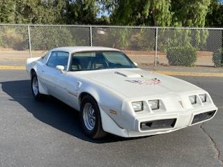 Pontiac-Trans-am-1979-White-WhiteBlack-2