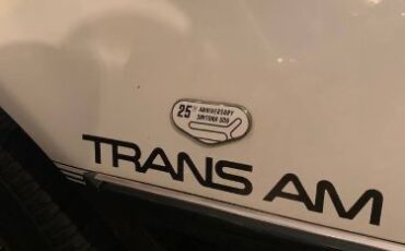 Pontiac-Trans-am-1983-20
