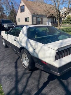 Pontiac-Trans-am-1983-5