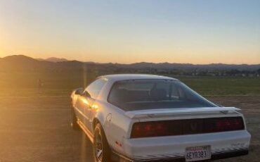 Pontiac-Trans-am-1984-White-6