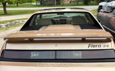 Pontiac-fiero-1986-custom-16
