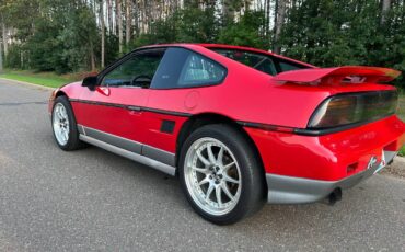 Pontiac-fiero-gt-1986-red-2