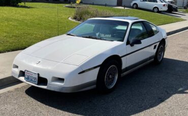 Pontiac-fiero-gt-1987-white-3