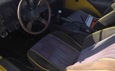 Pontiac-firebird-1986-yellow-5