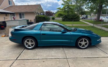 Pontiac-firebird-formula-1994-green-1