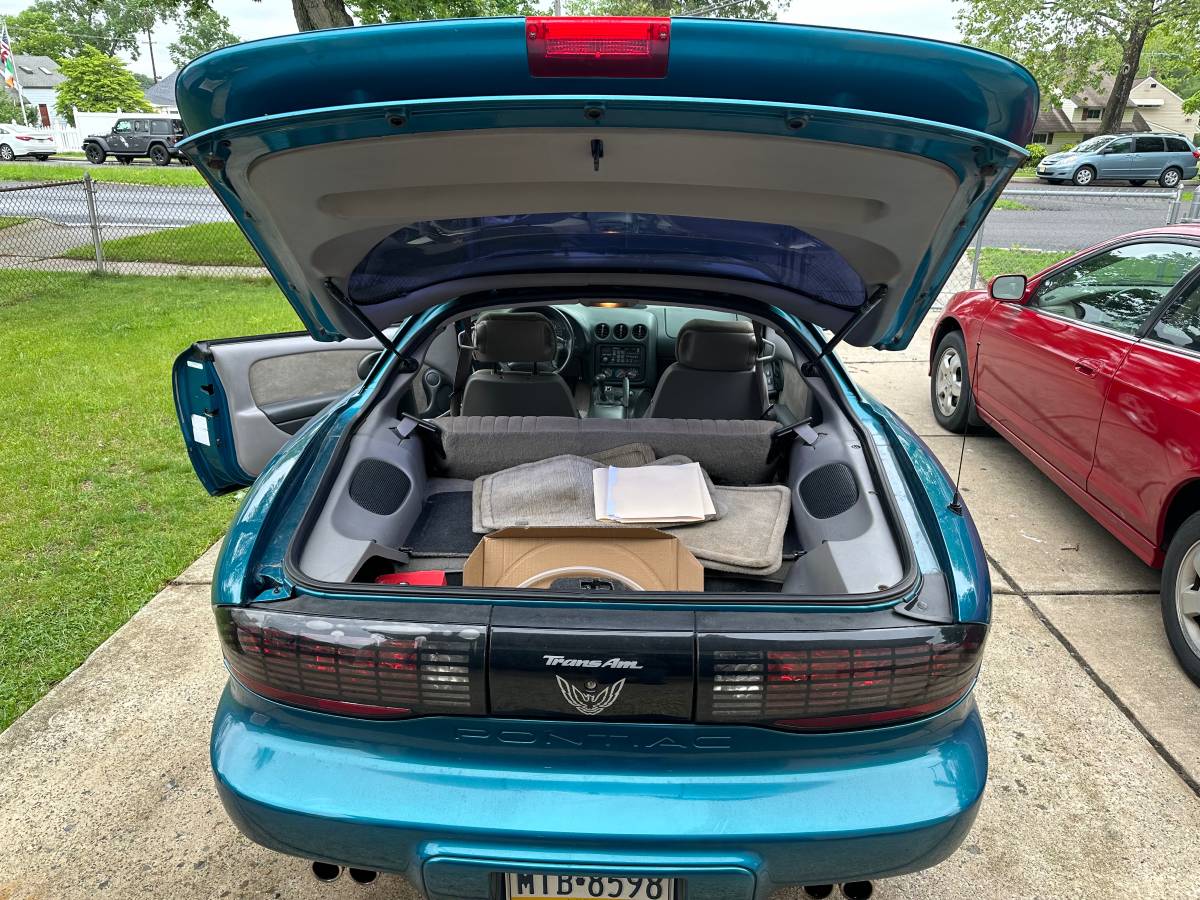 Pontiac-firebird-formula-1994-green-4