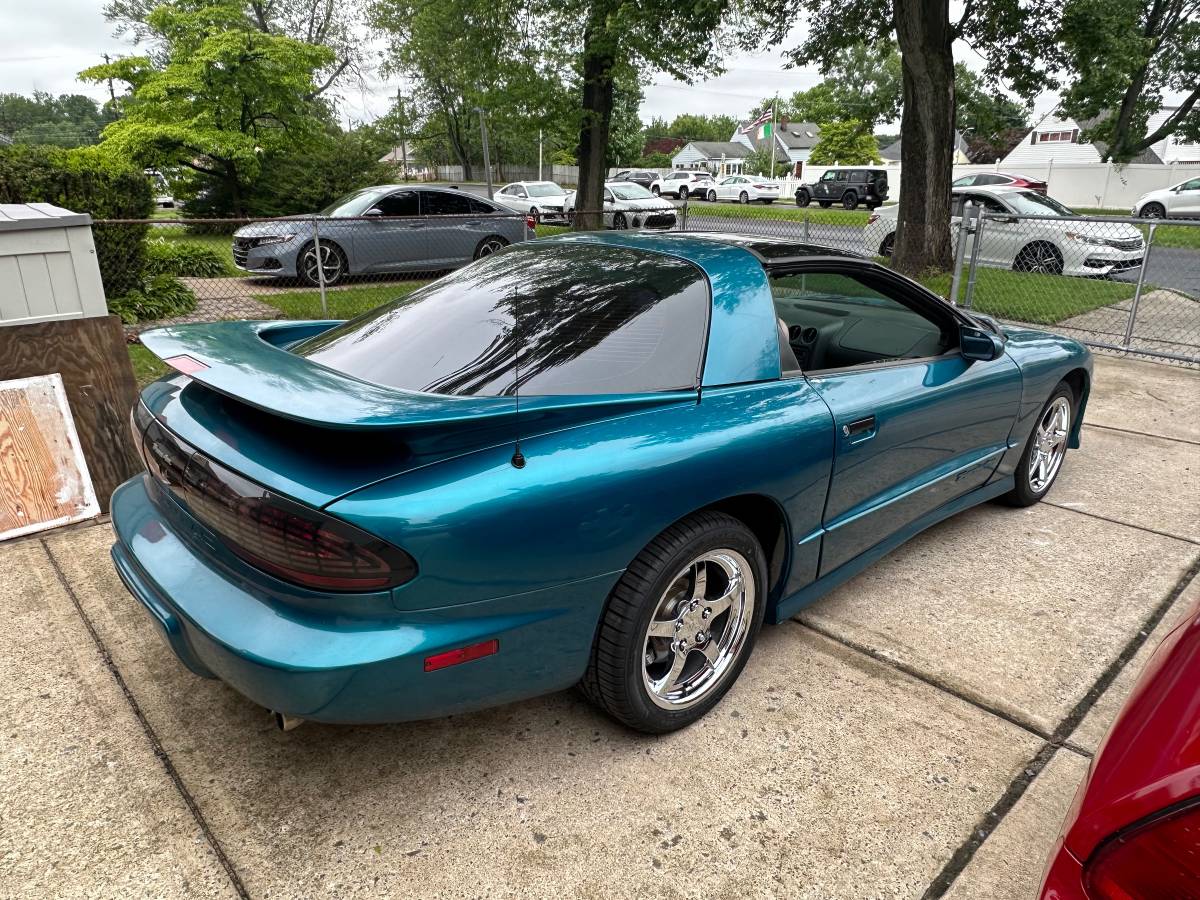 Pontiac-firebird-formula-1994-green-5