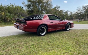 Pontiac-firebird-trans-am-1986-red-10