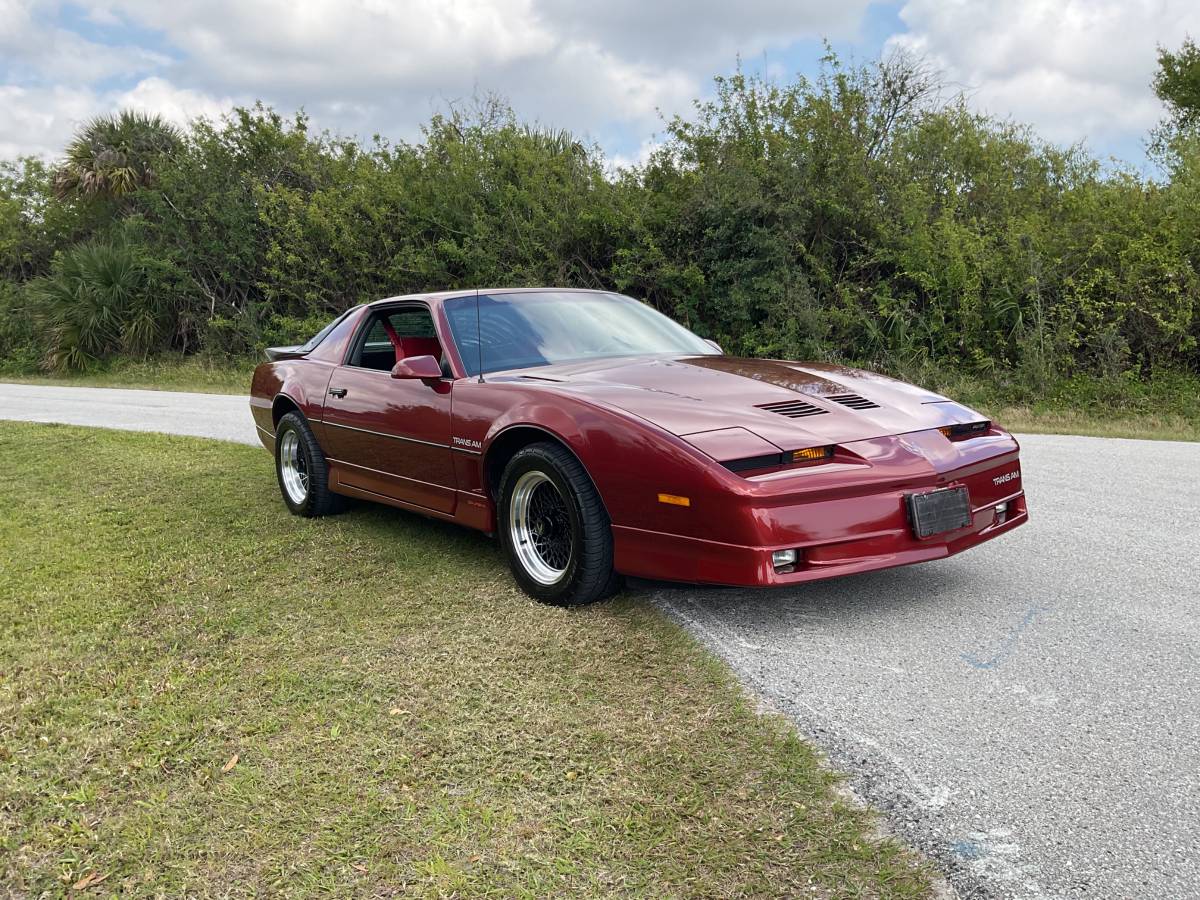 Pontiac-firebird-trans-am-1986-red-12