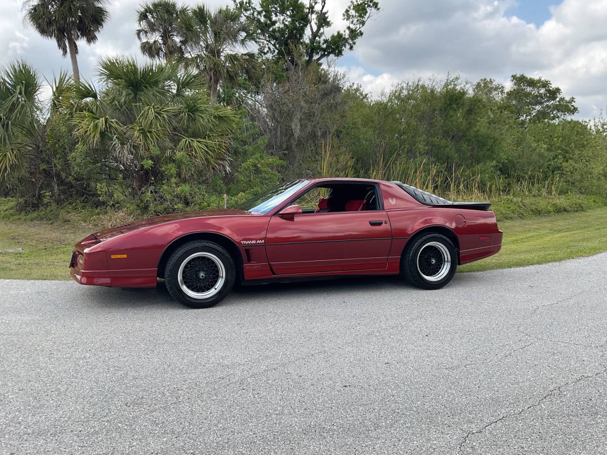 Pontiac-firebird-trans-am-1986-red-17