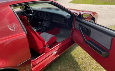 Pontiac-firebird-trans-am-1986-red-6