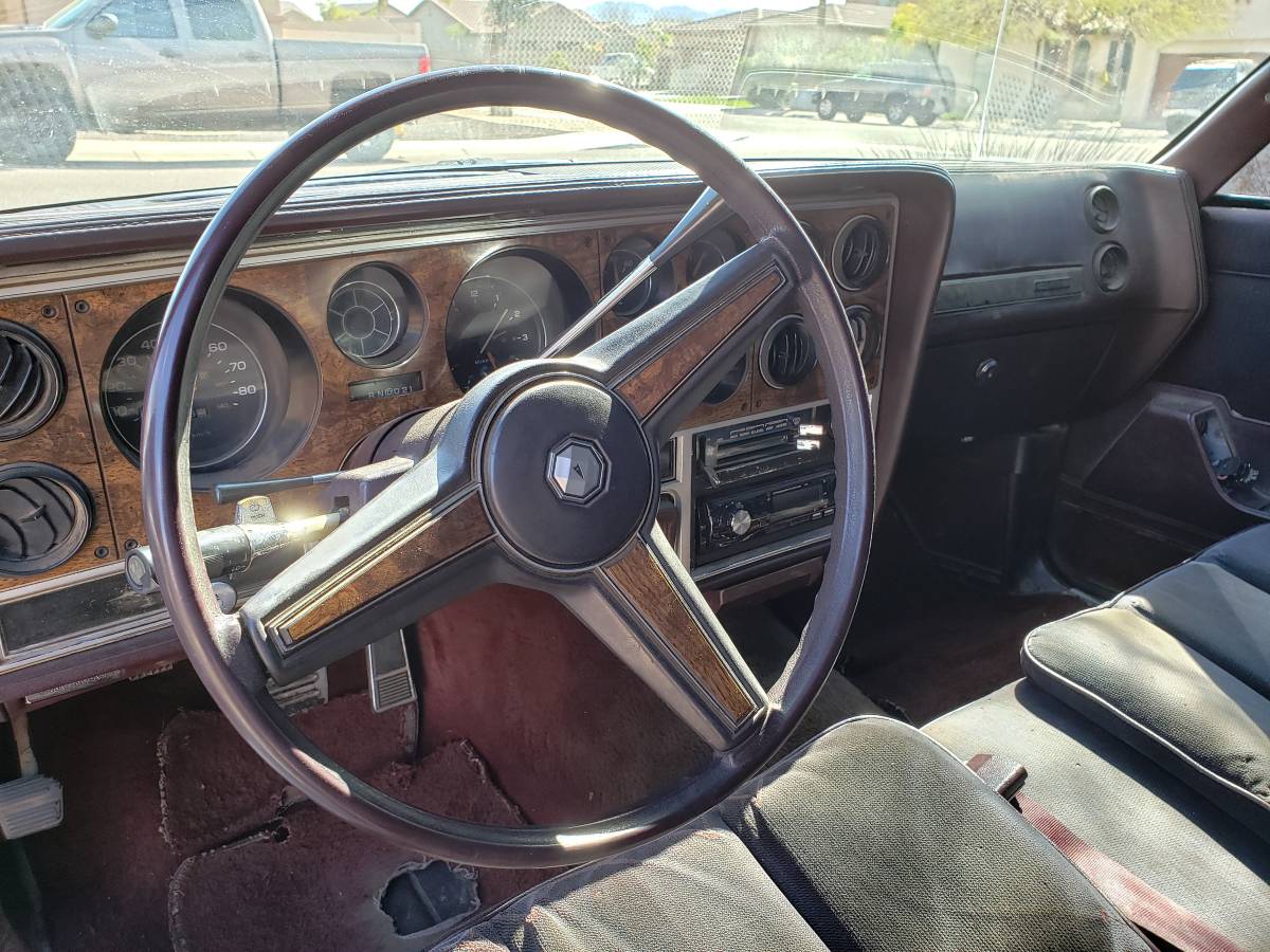 Pontiac-grand-prix-1986-white-20