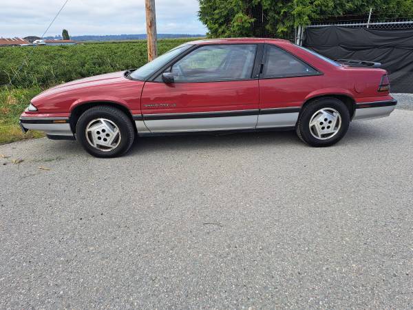 Pontiac-grand-prix-1989-3