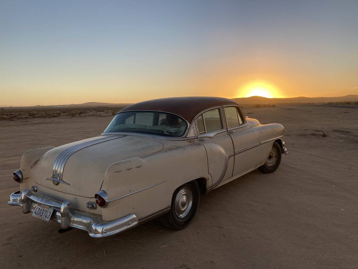 Pontiac-star-chief-1954-brown-4