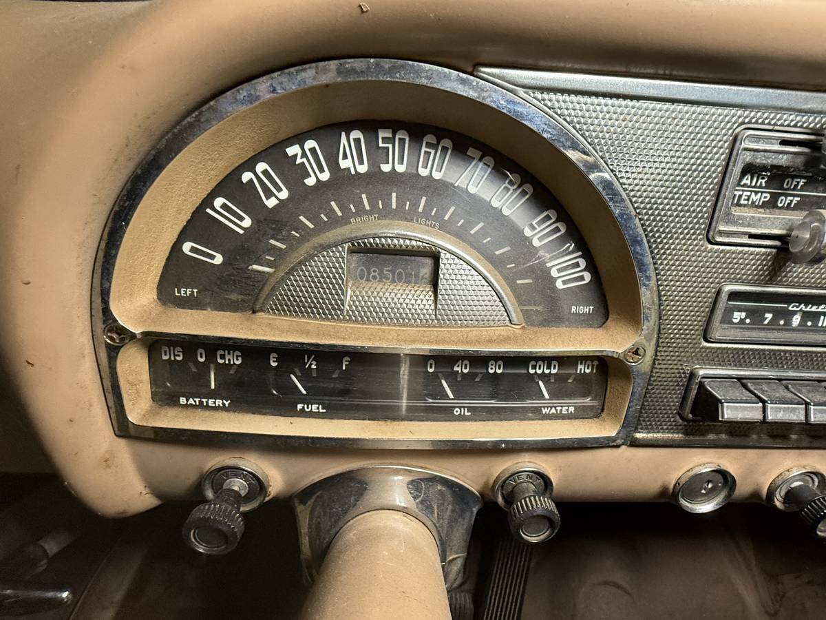 Pontiac-star-chief-1954-brown-7