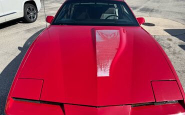 Pontiac-trans-am-1984-red-1