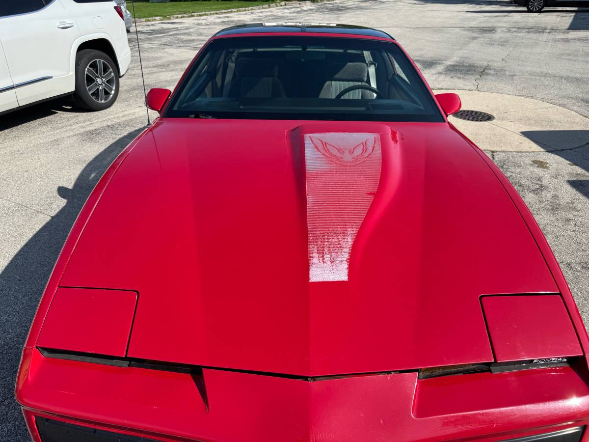 Pontiac-trans-am-1984-red-1