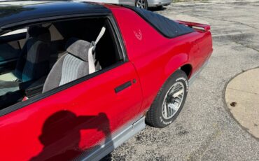 Pontiac-trans-am-1984-red-6