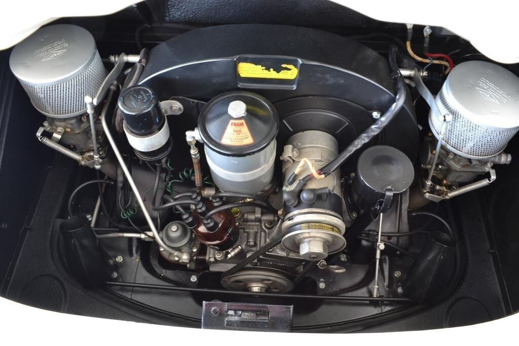 Porsche-356-1958-Convertible-3
