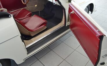Porsche-356-1958-Convertible-33