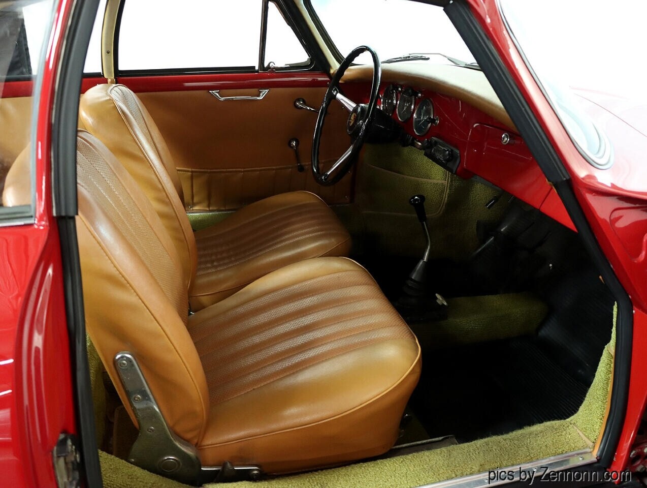 Porsche-356-1961-Coupe-33