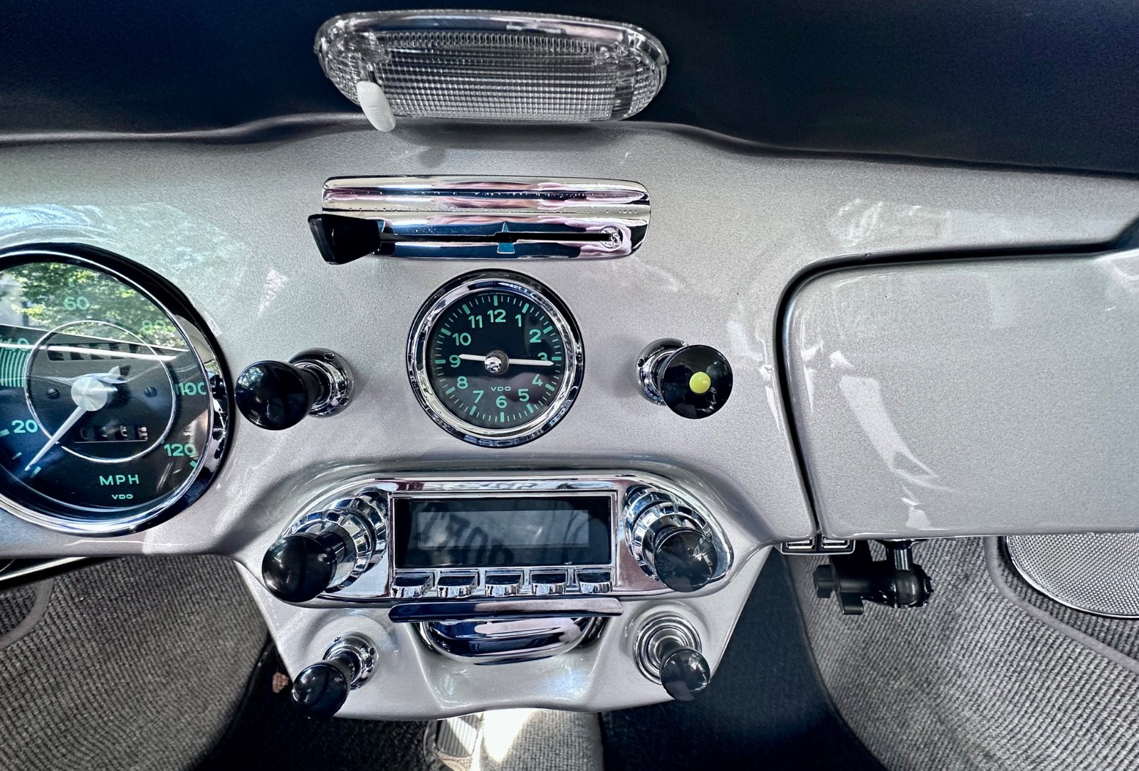 Porsche-356-1964-Coupe-11