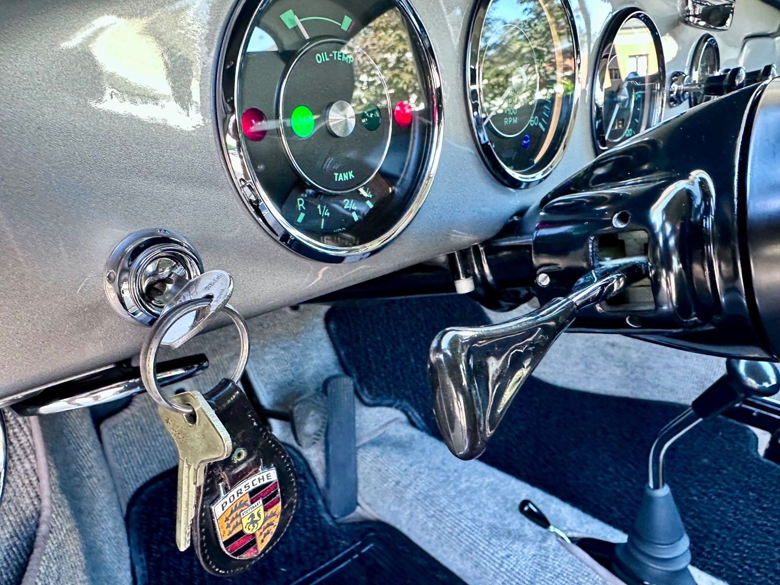 Porsche-356-1964-Coupe-13