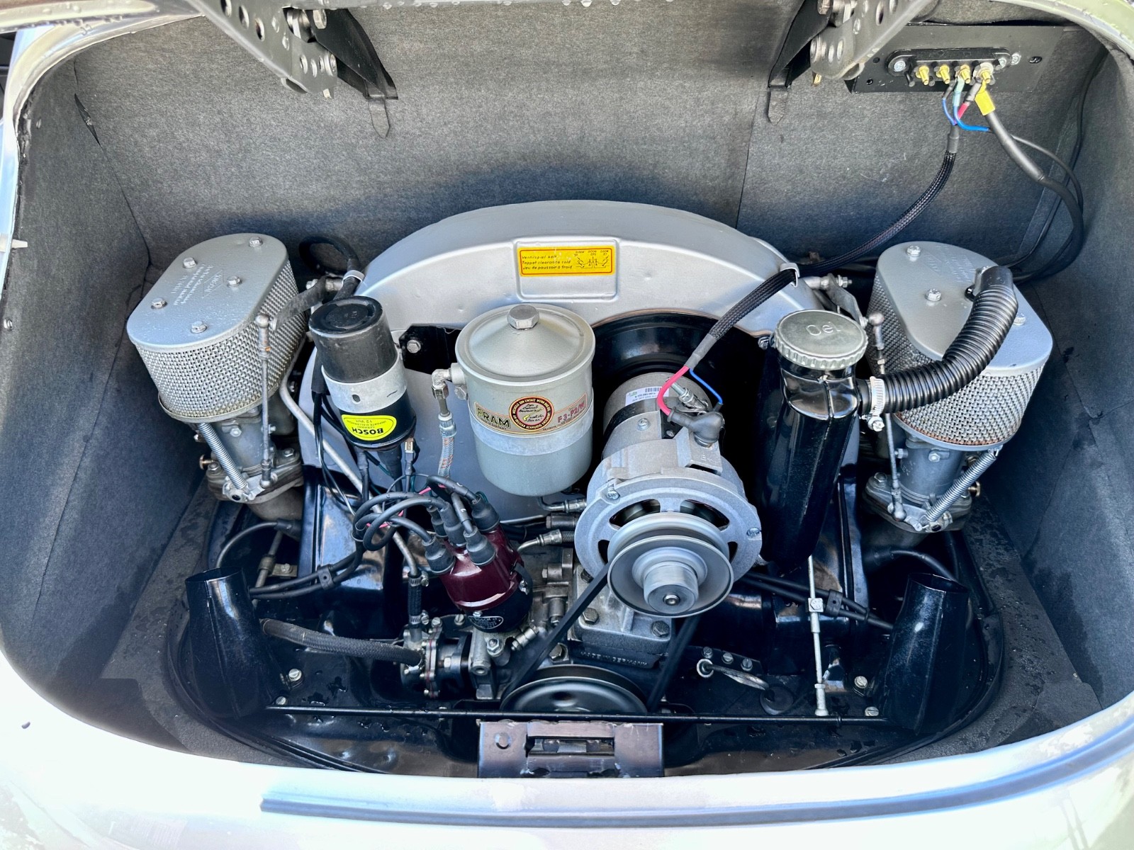 Porsche-356-1964-Coupe-15