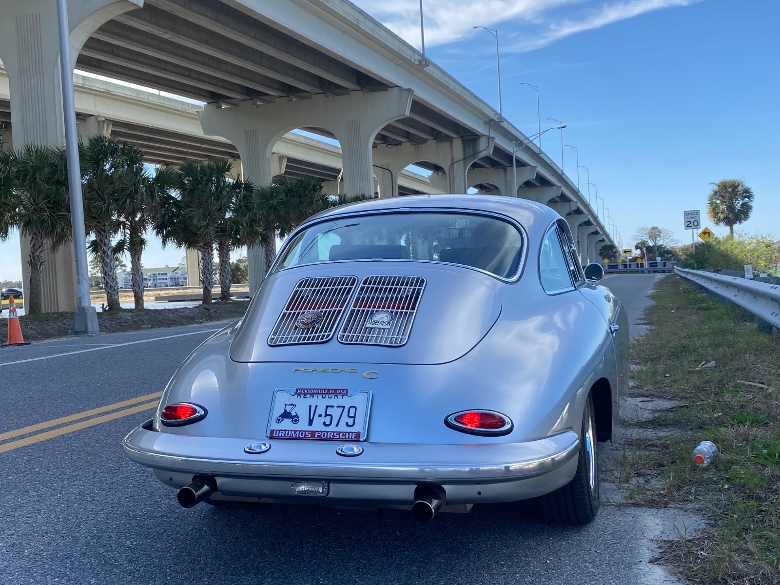 Porsche-356-1964-Coupe-25