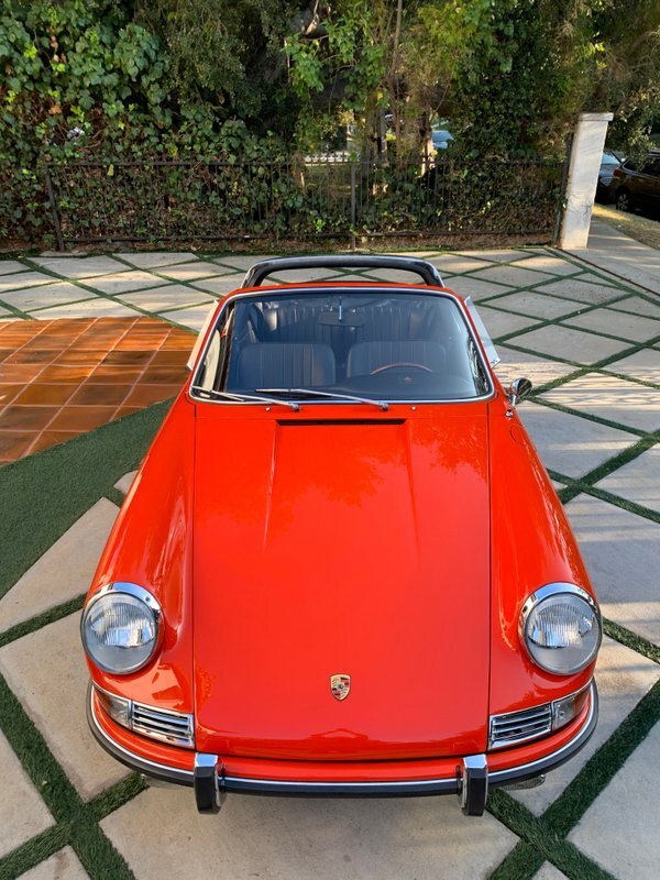 Porsche-911-1967-17